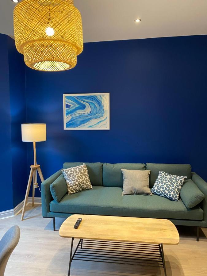 Aaron Wise - 17 Fitzhamon Apartments Cardiff Extérieur photo