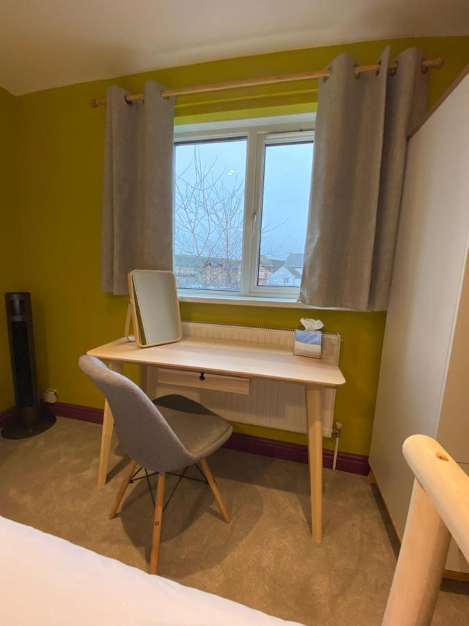 Aaron Wise - 17 Fitzhamon Apartments Cardiff Extérieur photo