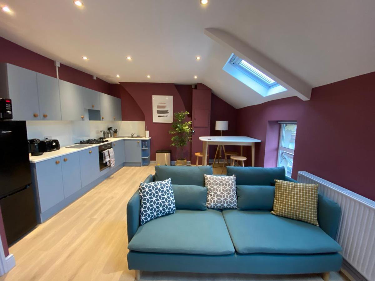 Aaron Wise - 17 Fitzhamon Apartments Cardiff Extérieur photo